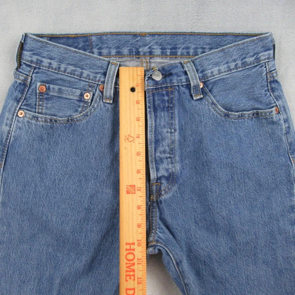 Levi's 501 Original Fit Jeans Mens 30x32 Blue Straight Leg Button Fly 00501-0193